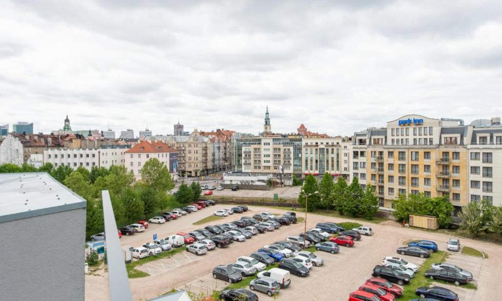 Super Apartment Poznan Ngoại thất bức ảnh