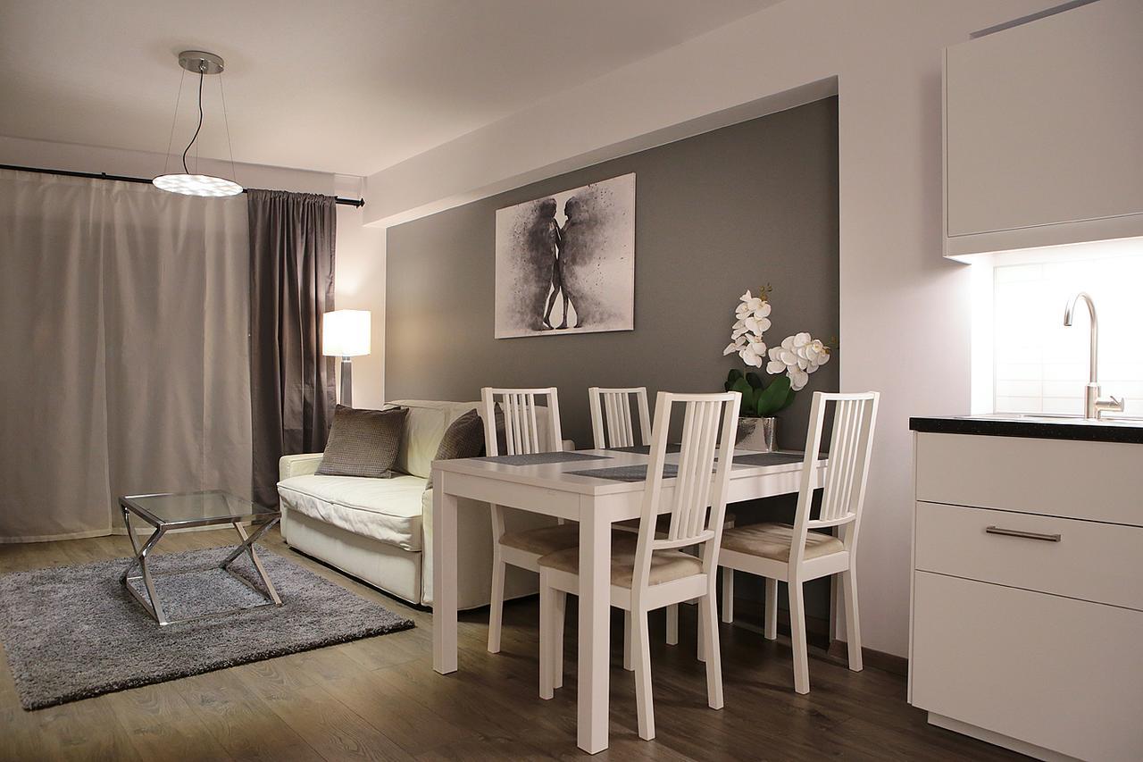 Super Apartment Poznan Ngoại thất bức ảnh