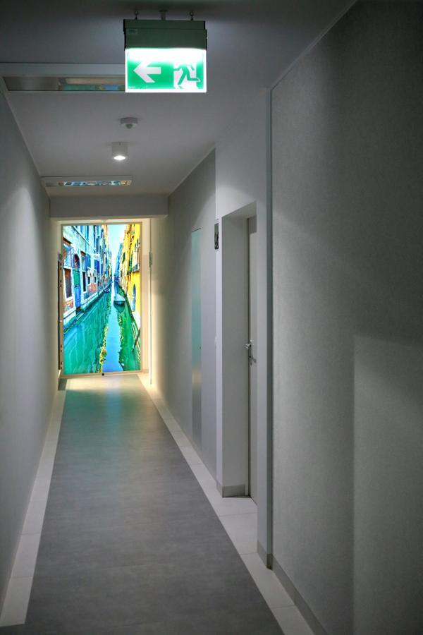 Super Apartment Poznan Ngoại thất bức ảnh