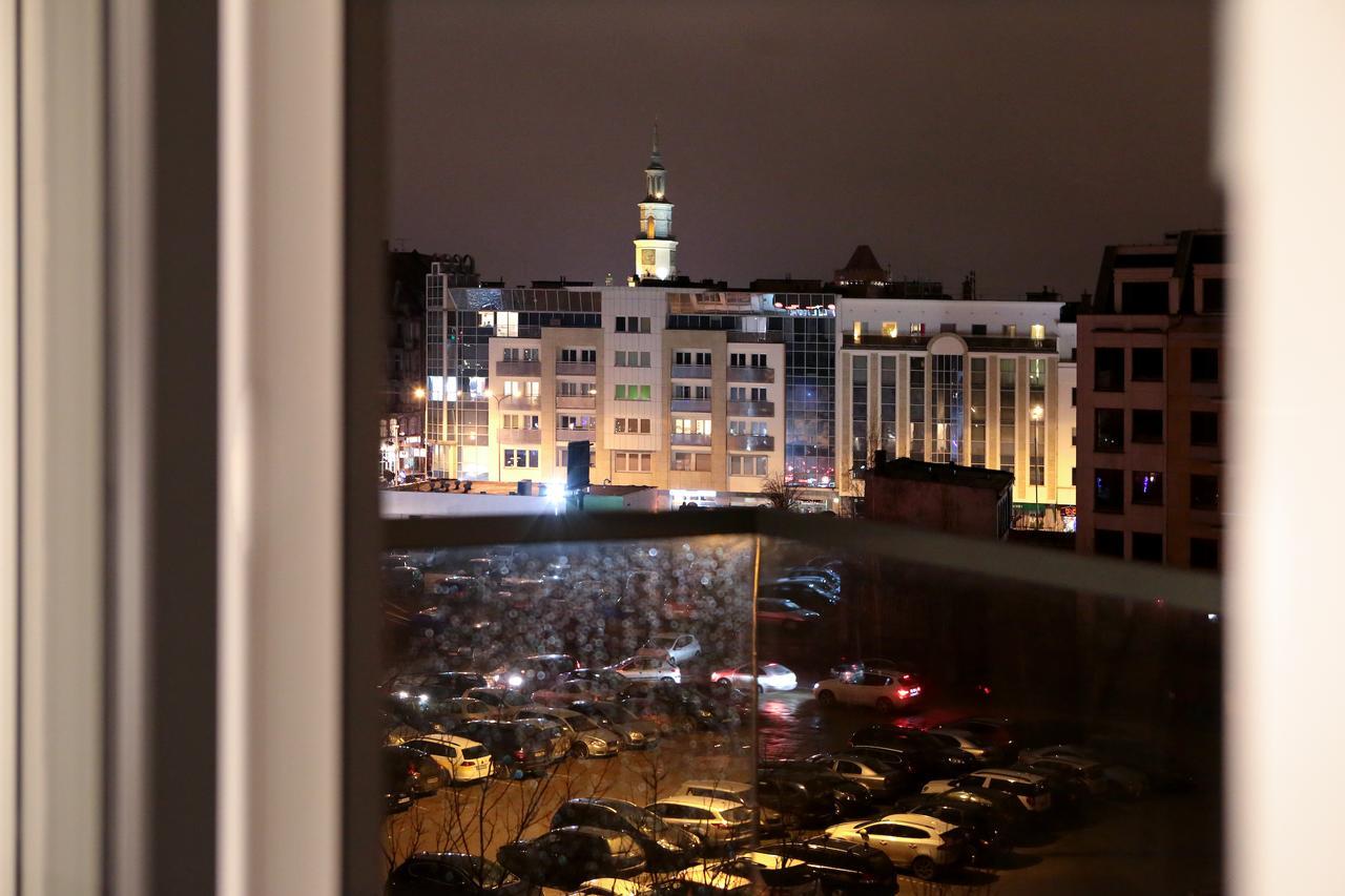 Super Apartment Poznan Ngoại thất bức ảnh