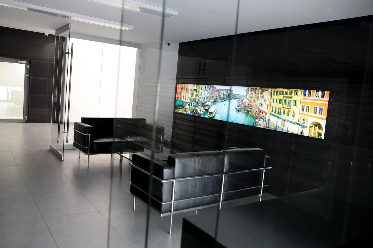 Super Apartment Poznan Ngoại thất bức ảnh