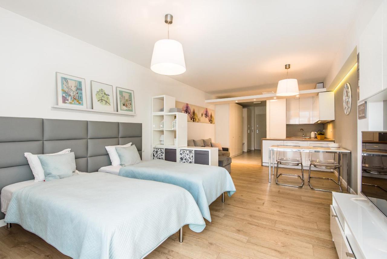 Super Apartment Poznan Ngoại thất bức ảnh