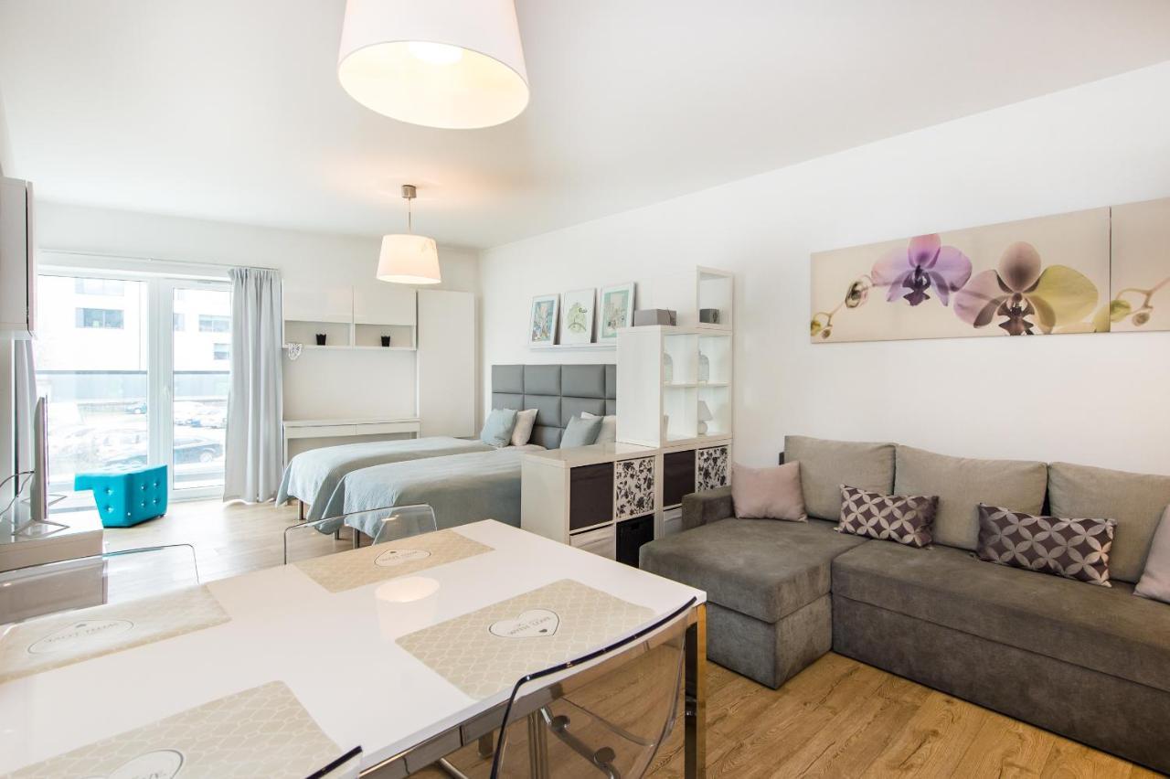 Super Apartment Poznan Ngoại thất bức ảnh