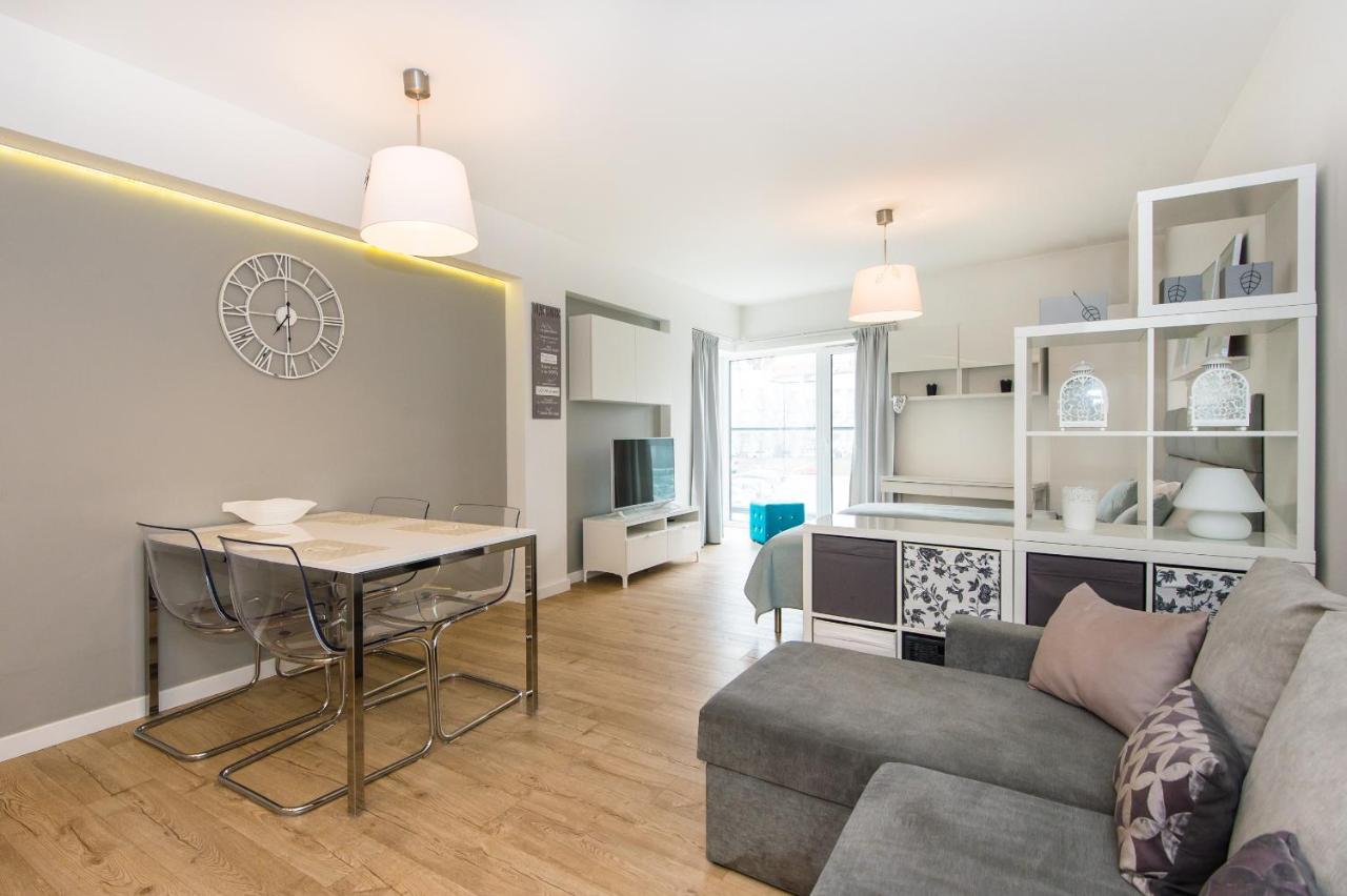Super Apartment Poznan Ngoại thất bức ảnh